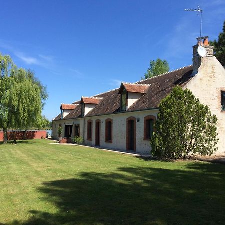 Chambre D'Hotes Le Grand Fourneau Lassay-sur-Croisne ภายนอก รูปภาพ